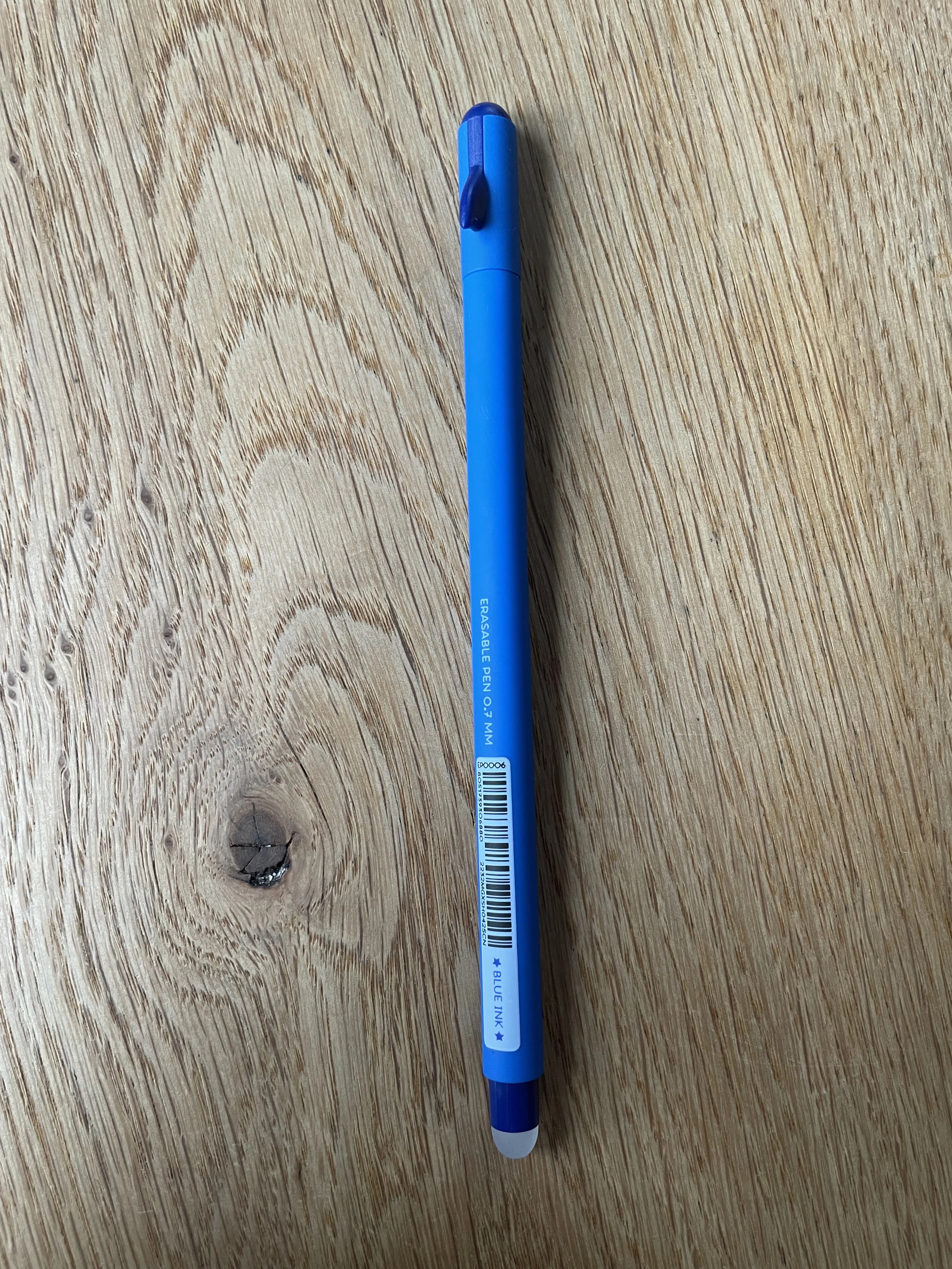 Hai Shark Attack Legami Erasable Pen – front